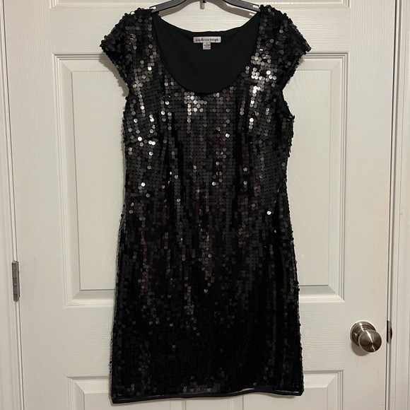 madison leigh Dresses & Skirts - Black sequin cocktail dress